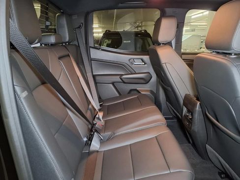 New 2026 GMC Canyon Elevation w/ Convenience Package RWD image 7