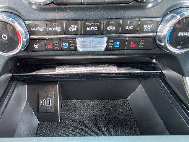 Used 2025 Ford F150 Lariat AWD/4WD image 29