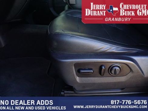Used 2020 GMC Sierra 1500 SLT AWD/4WD image 16