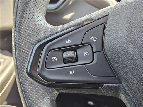 Used 2025 Chevrolet TrailBlazer LT image 24