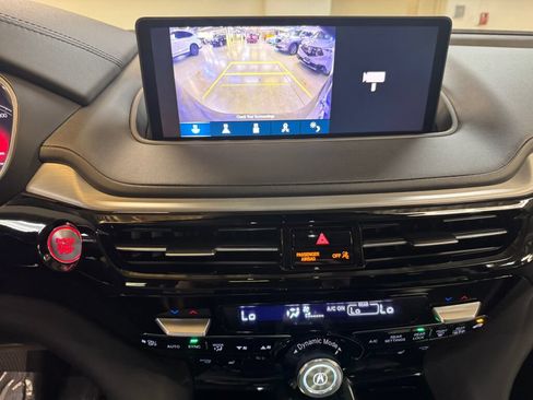 Certified 2023 Acura MDX SH-AWD w/ Technology Package image 20