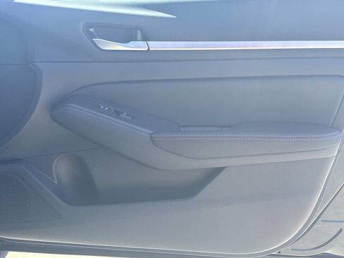 New 2026 Nissan Altima 2.5 SR image 16