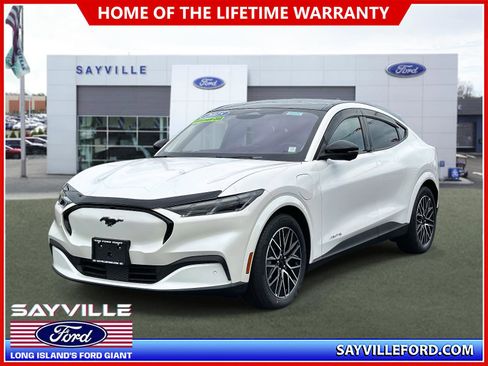 Used 2025 Ford Mustang Mach-E Premium image 1