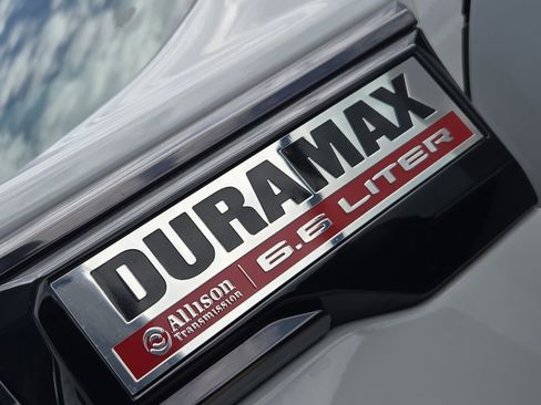 Used 2024 GMC Sierra 2500 AT4 w/ AT4 Premium Plus Package AWD/4WD image 33