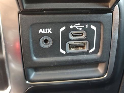 Certified 2022 Jeep Wrangler Sport S image 20