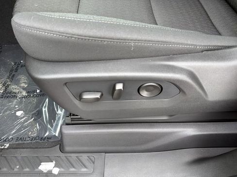 New 2026 Chevrolet Silverado 1500 Custom Trail Boss w/ LPO, Dark Essentials Package image 23