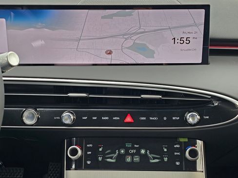 New 2026 Genesis GV70 2.5T Advanced image 13