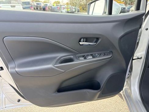 New 2025 Nissan Versa SV w/ Trunk Package image 10