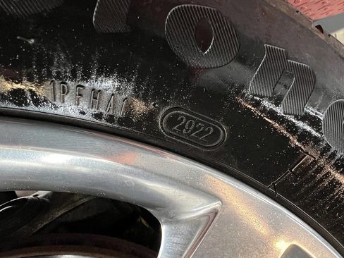 Used 2004 Cadillac XLR image 90