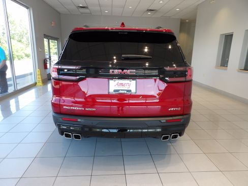 Used 2024 GMC Acadia AT4 w/ Super Cruise Package AWD/4WD image 5