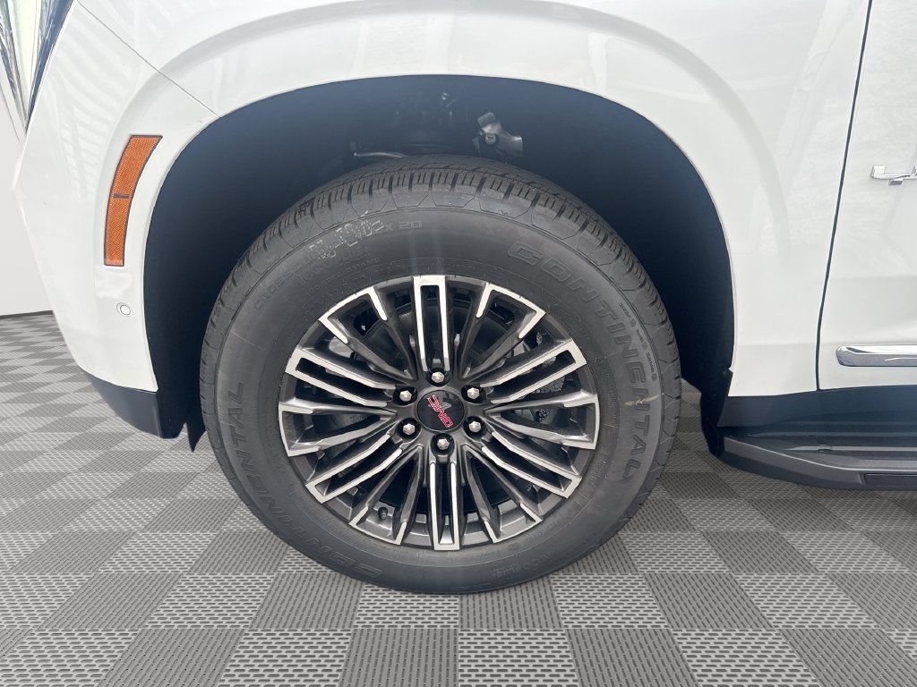New 2026 GMC Yukon Elevation w/ Elevation Premium Package AWD/4WD image 30