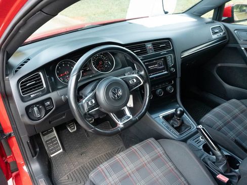 Used 2015 Volkswagen GTI S FWD image 15
