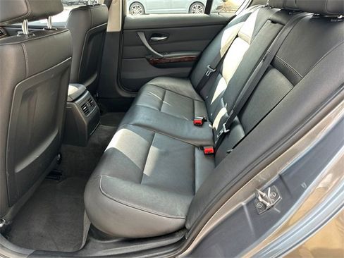 Used 2011 BMW 328i 328i image 18