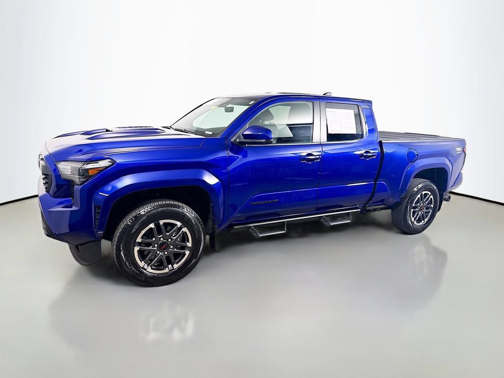 Certified 2024 Toyota Tacoma TRD Sport AWD/4WD image 3