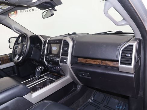 Used 2019 Ford F150 Lariat AWD/4WD image 37