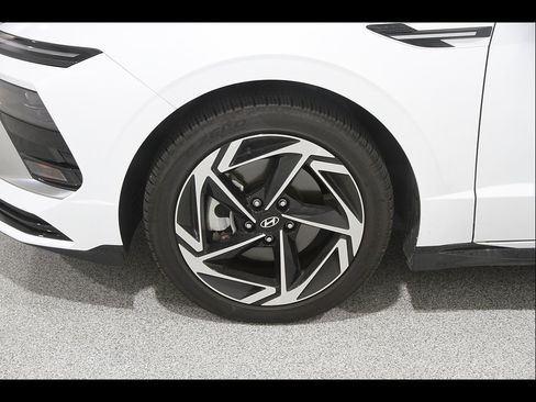 Certified 2026 Hyundai Sonata SEL FWD image 21