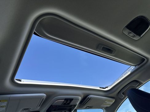 New 2026 Subaru Crosstrek 2.0i Premium image 16