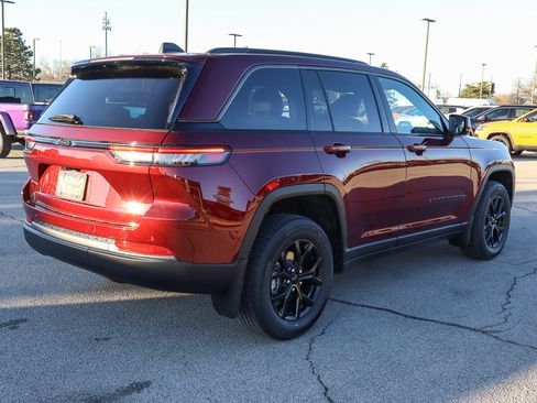 New 2026 Jeep Grand Cherokee Altitude RWD image 5