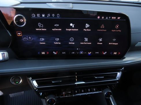 New 2026 Chevrolet Traverse LT w/ Enhanced Driving Package image 5