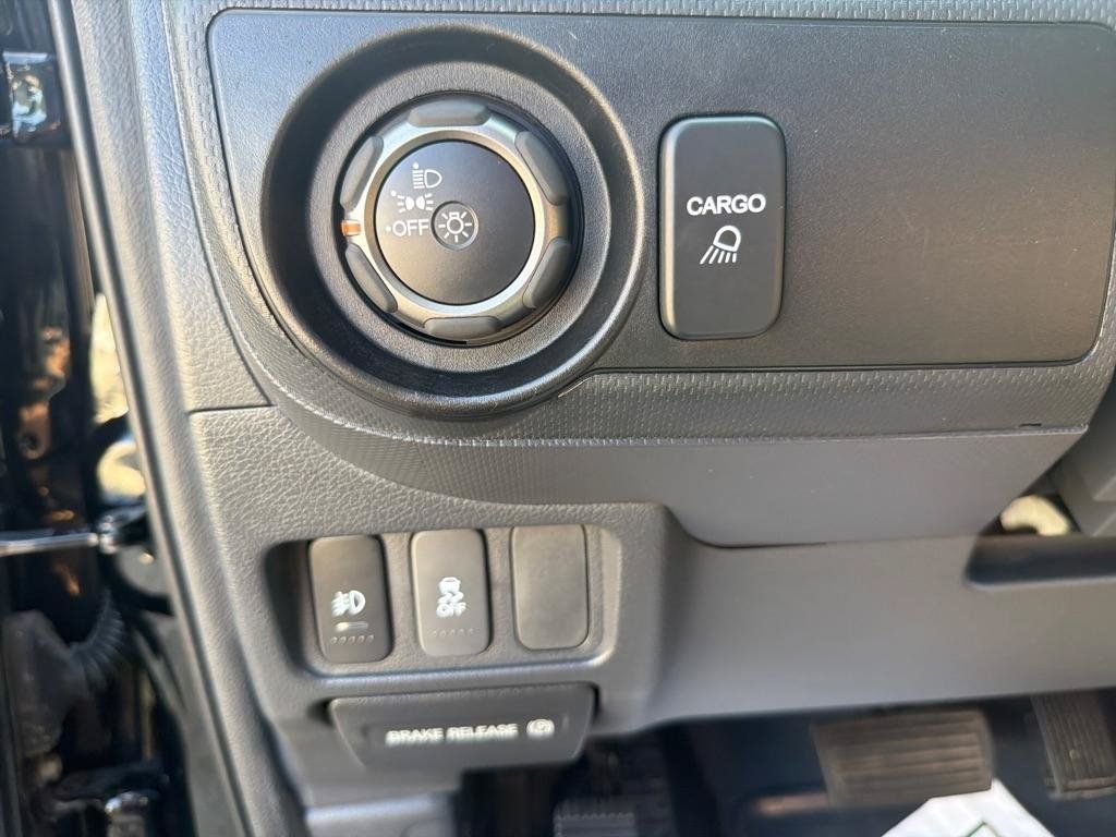 Used 2014 Honda Ridgeline Sport image 16