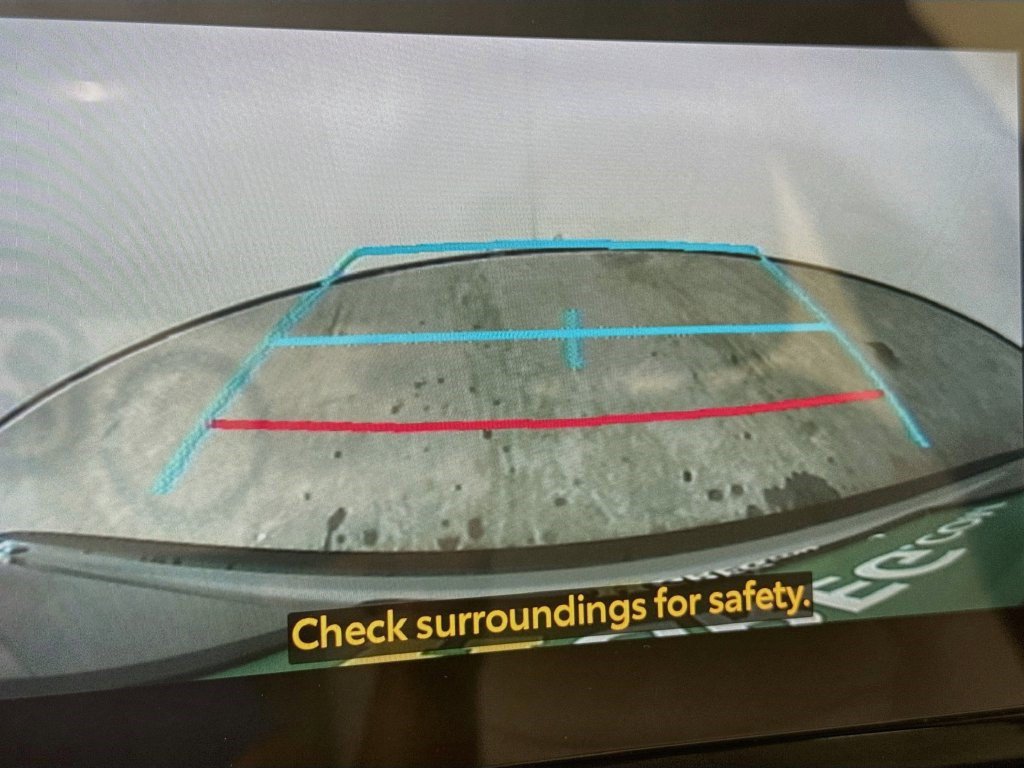 Used 2025 Toyota Corolla Cross L FWD image 18