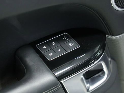 Used 2020 Land Rover Range Rover Sport HSE image 35