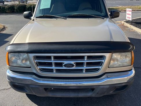 Used 2001 Ford Ranger XL image 2