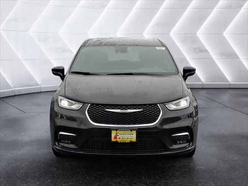 New 2026 Chrysler Pacifica Select image 25