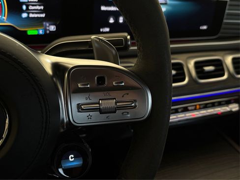 Used 2022 Mercedes-Benz GLE 63 AMG S image 30