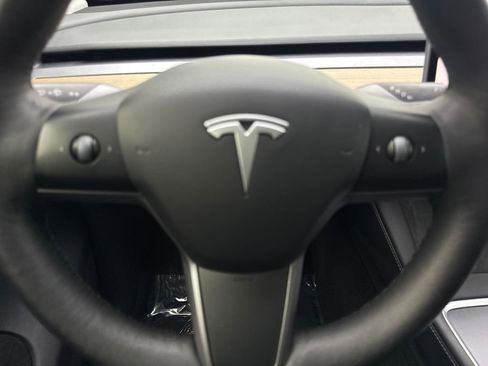 Used 2023 Tesla Model Y Long Range AWD/4WD image 58