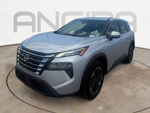 Used 2024 Nissan Rogue SV FWD image 6