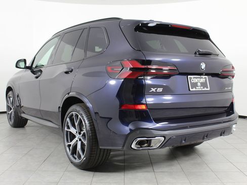 New 2026 BMW X5 xDrive40i w/ M Sport Package image 3