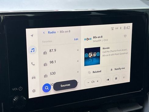 Used 2024 Toyota Corolla LE image 17