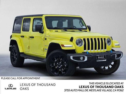 Used 2023 Jeep Wrangler Unlimited Sahara AWD/4WD image 1