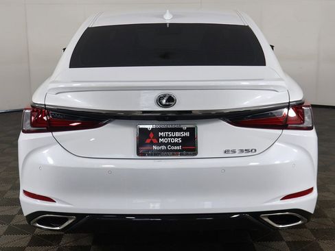 Used 2024 Lexus ES 350 F Sport w/ Technology Package image 15