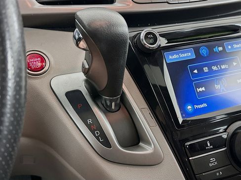 Used 2015 Honda Odyssey EX-L image 24