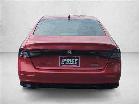 Certified 2024 Honda Accord Touring image 7