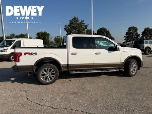 Used 2017 Ford F150 Lariat w/ Equipment Group 502A Luxury AWD/4WD image 15