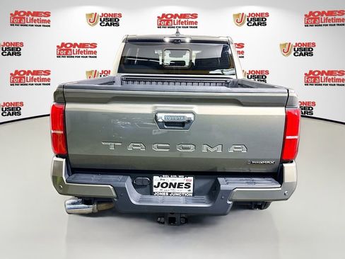 Certified 2024 Toyota Tacoma Limited image 17