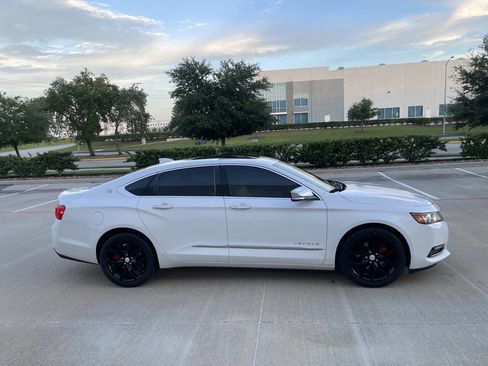 Used 2017 Chevrolet Impala Premier FWD image 8