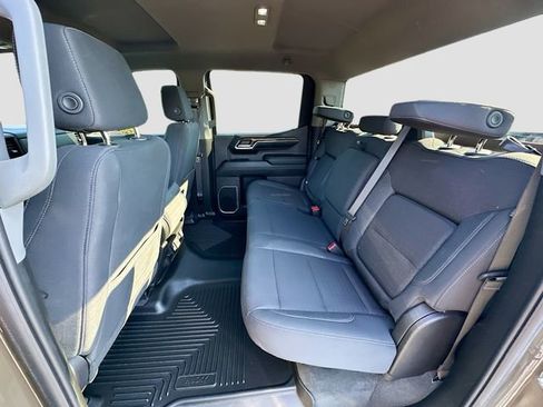 Used 2024 GMC Sierra 1500 Elevation image 23