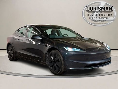 Used 2025 Tesla Model 3 Long Range RWD image 1