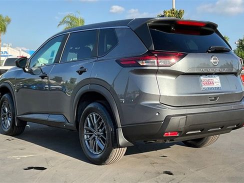 New 2026 Nissan Rogue S image 3