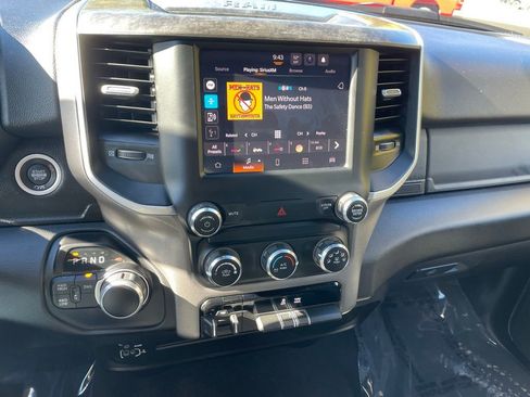 Used 2024 RAM 2500 Big Horn w/ Bed Utility Group image 11