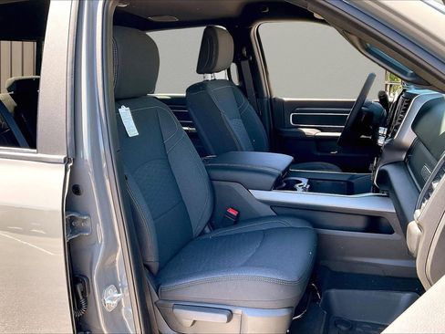 New 2026 RAM 3500 Big Horn AWD/4WD image 21