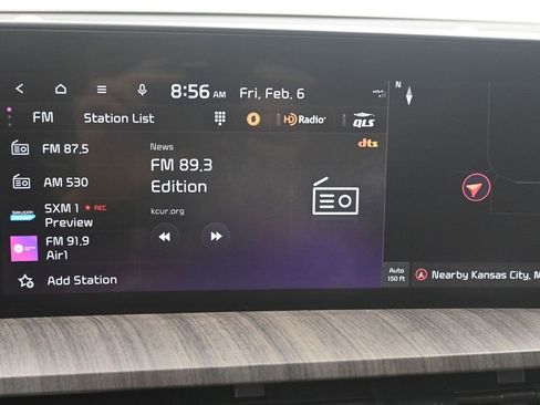 Used 2024 Kia Telluride SX w/ Towing Package image 19