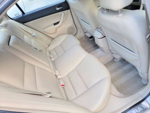 Used 2005 Acura TSX FWD image 15