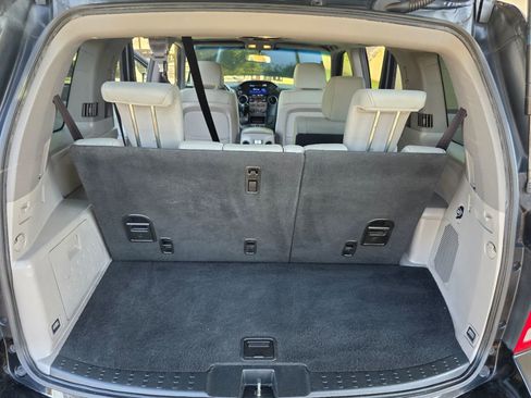 Used 2015 Honda Pilot SE image 32