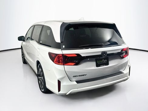 Used 2025 Honda Odyssey EX-L image 5