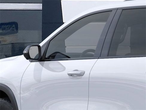 New 2026 GMC Acadia AT4 image 12